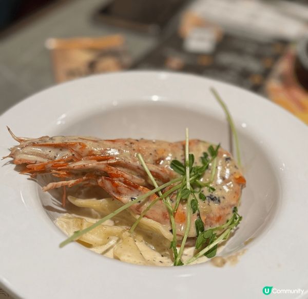 旺角雅蘭分店的極尚大喜屋,聚會首選,愈多人食就會坐得愈舒服,...