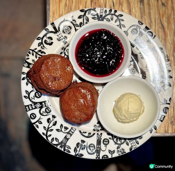 The Poppin’ Tea Party@FINDS