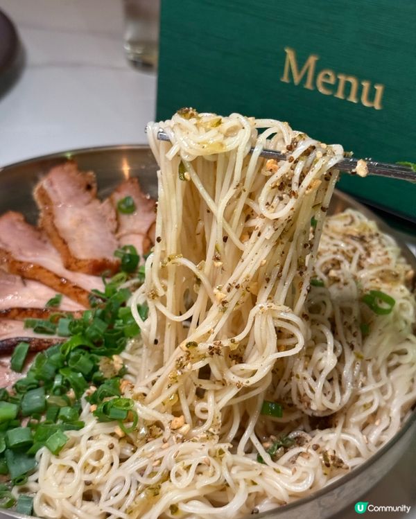 韓國知名豬手開到中環🇰🇷🐷 紫蘇油拌麵係MVP‼️🤤