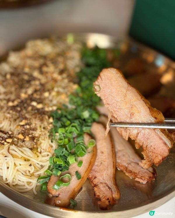 韓國知名豬手開到中環🇰🇷🐷 紫蘇油拌麵係MVP‼️🤤