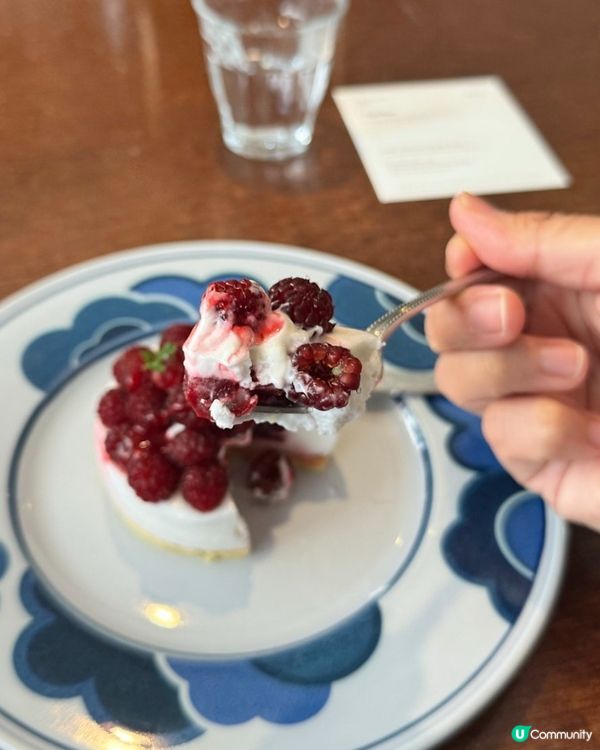 🇰🇷首爾弘大超有格調人氣爆燈咖啡店☕️🍰