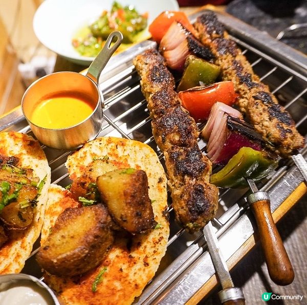 Lamees係香港少有食地中海、中東菜的餐廳，見都幾受歡迎，...