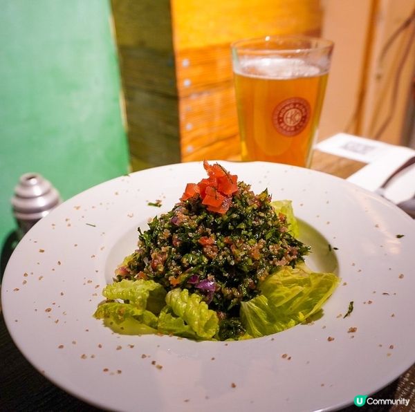 Lamees係香港少有食地中海、中東菜的餐廳，見都幾受歡迎，...