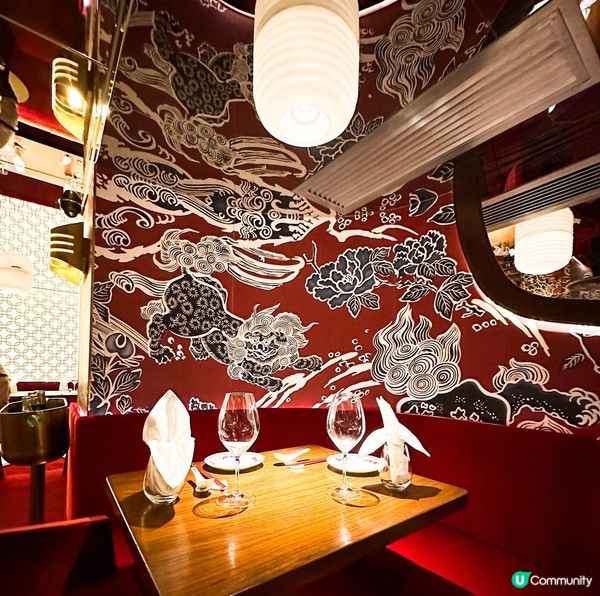 一直都想去試下呢間@Ho Lee Fook 成日經過見到餐廳...