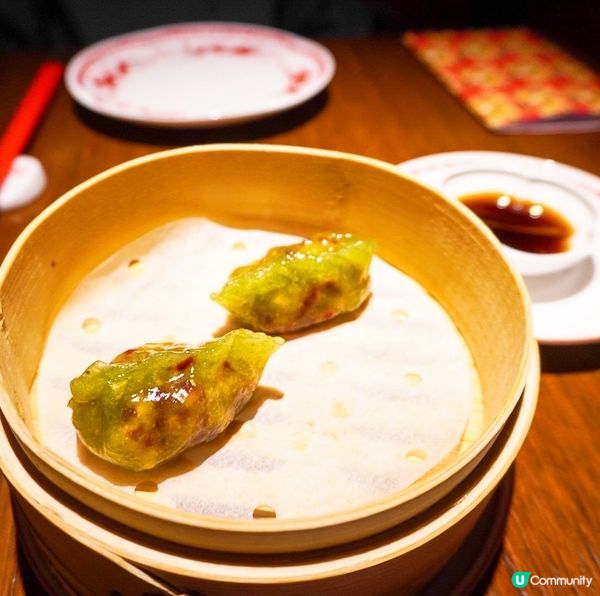 一直都想去試下呢間@Ho Lee Fook 成日經過見到餐廳...