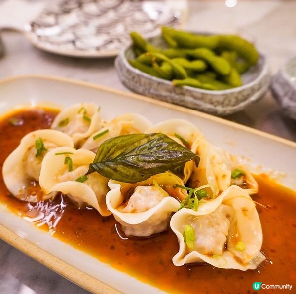 係淺水灣商場The Pulse地下，有一排好Chill既餐廳...