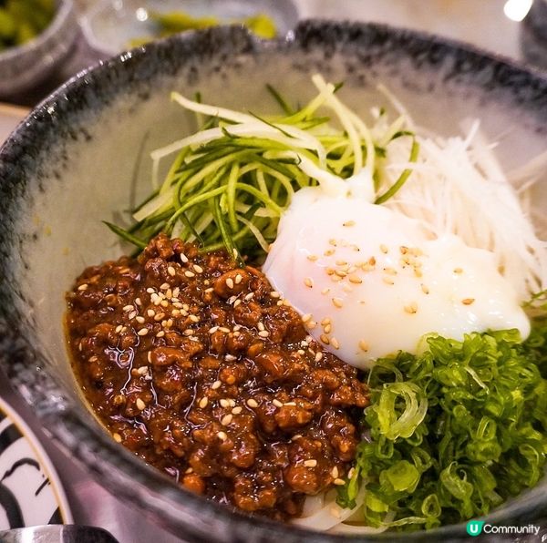 係淺水灣商場The Pulse地下，有一排好Chill既餐廳...