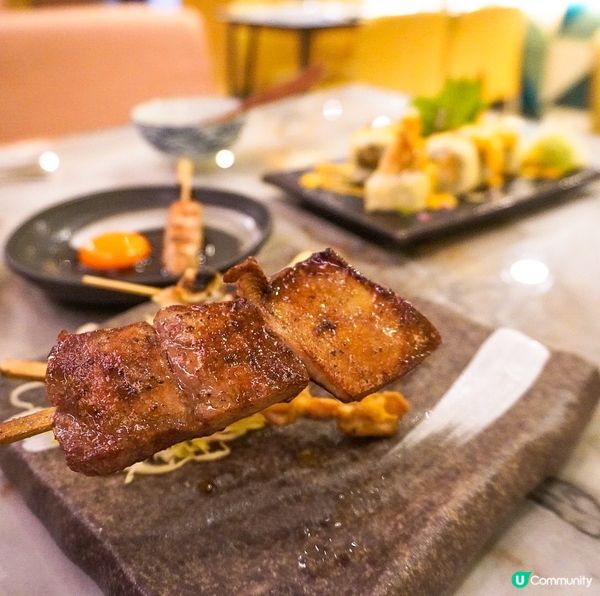 係淺水灣商場The Pulse地下，有一排好Chill既餐廳...