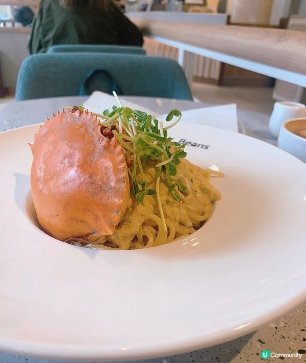 黃金蟹肉意粉 咸蛋黃醬包裏著蟹肉意粉🍝