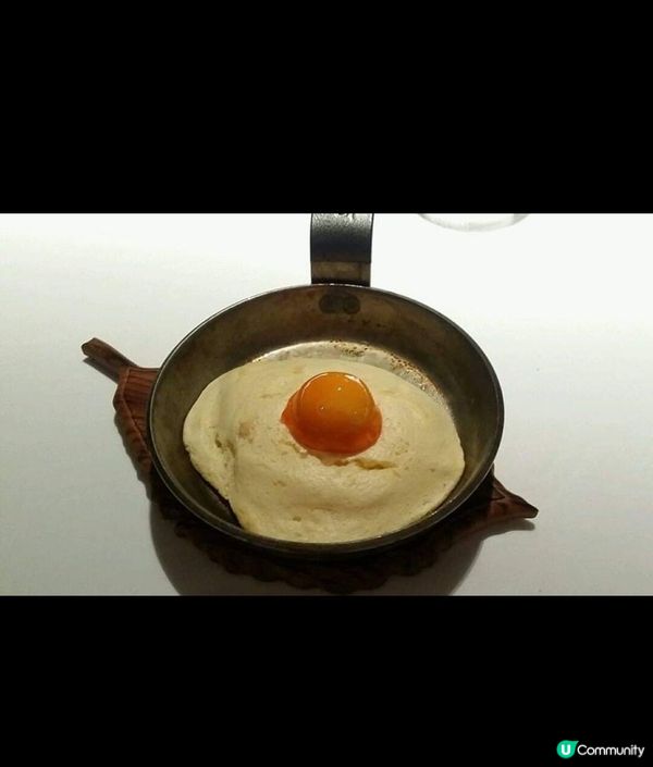 真係估你唔到! 以為係煎蛋, 查實係法式梳乎厘, 十分鬆軟,...