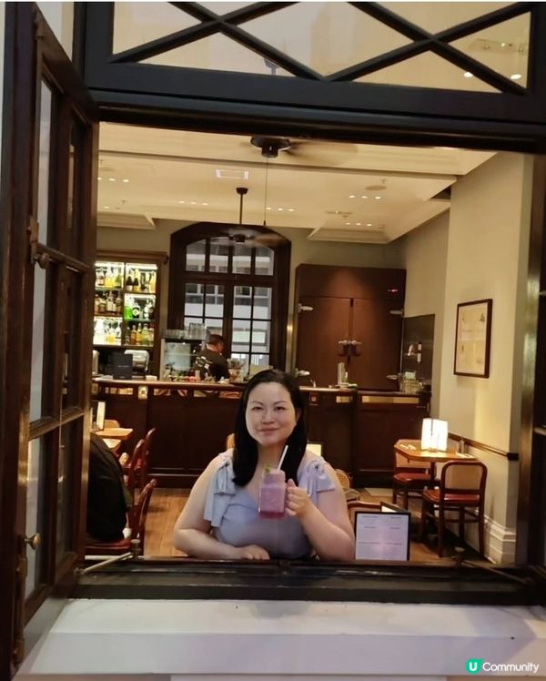 大館內餐廳，好 chill 嘅地方。