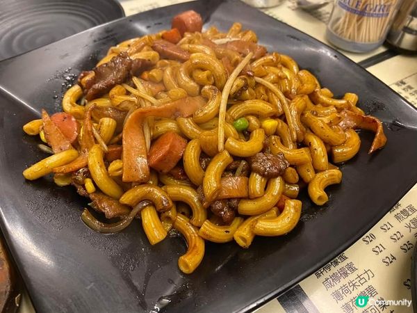 #打卡美食 #好去處 聞名不如一試，親自品嚐夠熱的奶茶，滑而...