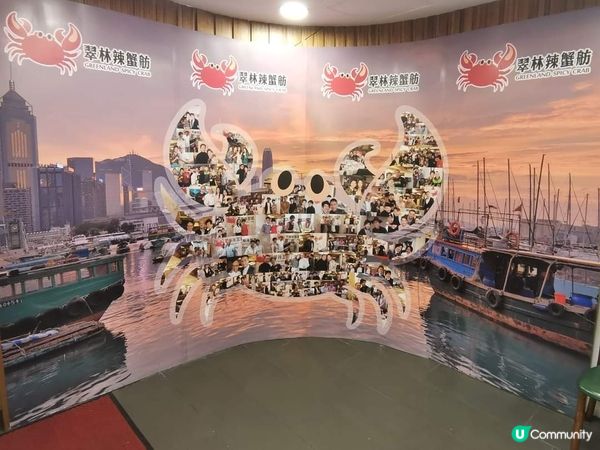 開埠初期，香港人大多以漁業謀生。不少漁民會以艇為家，他們被稱...