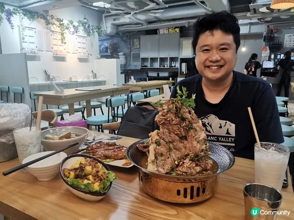 超開心，又俾我搵到間抵食又好食既泰國菜，不過位置就真係好隱蔽...