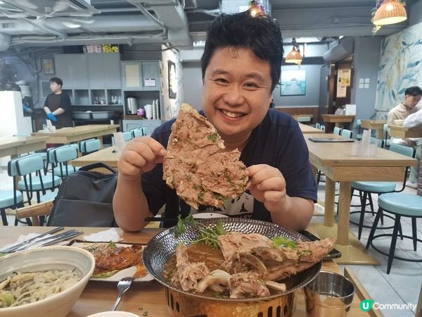 超開心，又俾我搵到間抵食又好食既泰國菜，不過位置就真係好隱蔽...