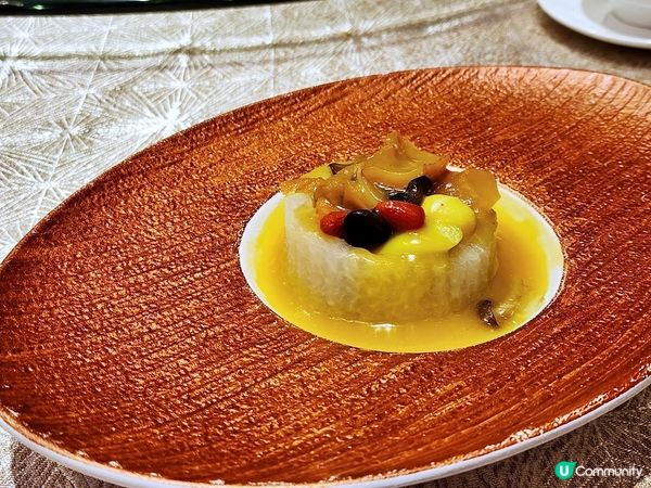 豐腴膏黃大閘蟹就在此時