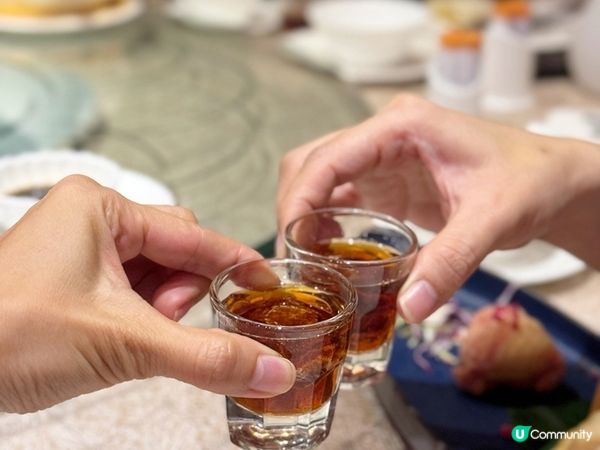 豐腴膏黃大閘蟹就在此時