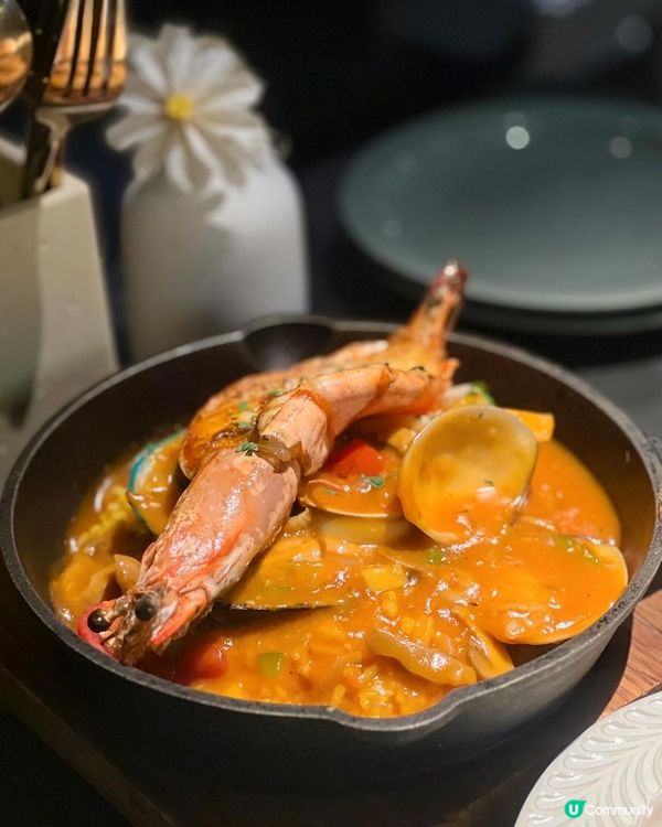 旺角聖誕大餐🎄  人氣爆燈！