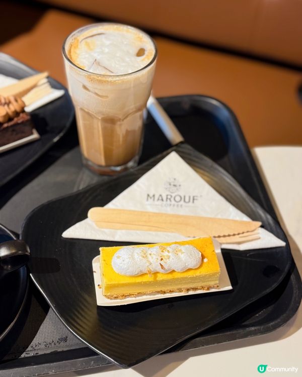 ## 尖沙咀嘆翻杯咖啡🍰☕️ 黑朱古力布朗尼🍫🍰