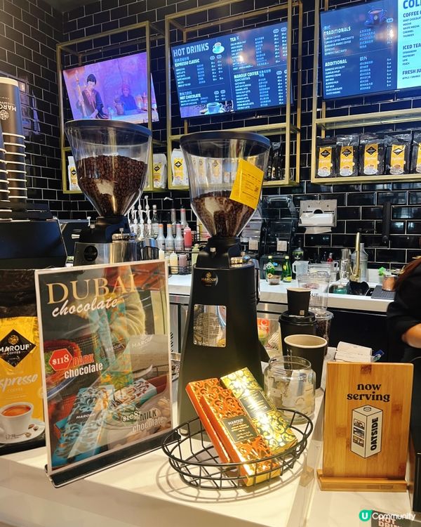 ## 尖沙咀嘆翻杯咖啡🍰☕️ 黑朱古力布朗尼🍫🍰