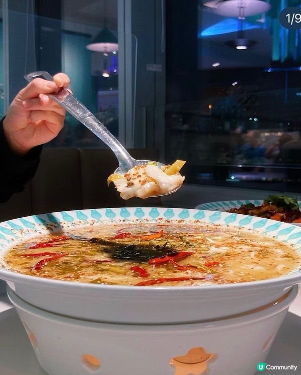 銅鑼灣酸菜魚🌶️ 鮮香麻辣，酸菜爽脆！