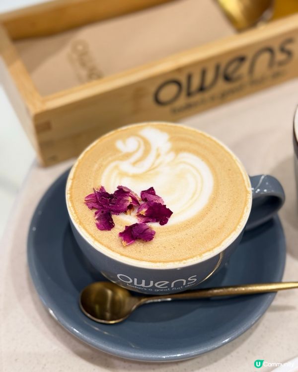 將軍澳Cafe😋三文魚配薯菜🐟🍟