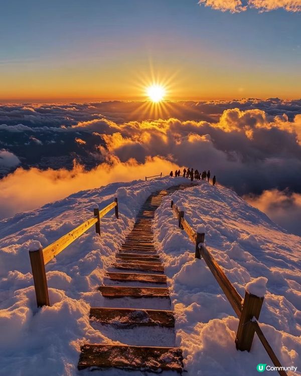 長白山天池落日🌄  必去打卡位！