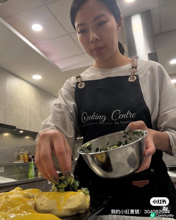 焗爐香噴噴 🍞  兩兄妹搶住食😋