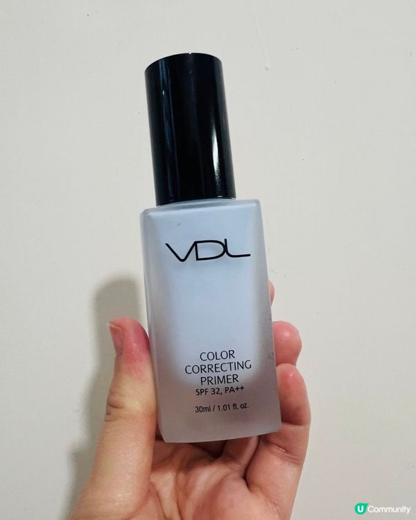 藍色底霜，打造水光肌！