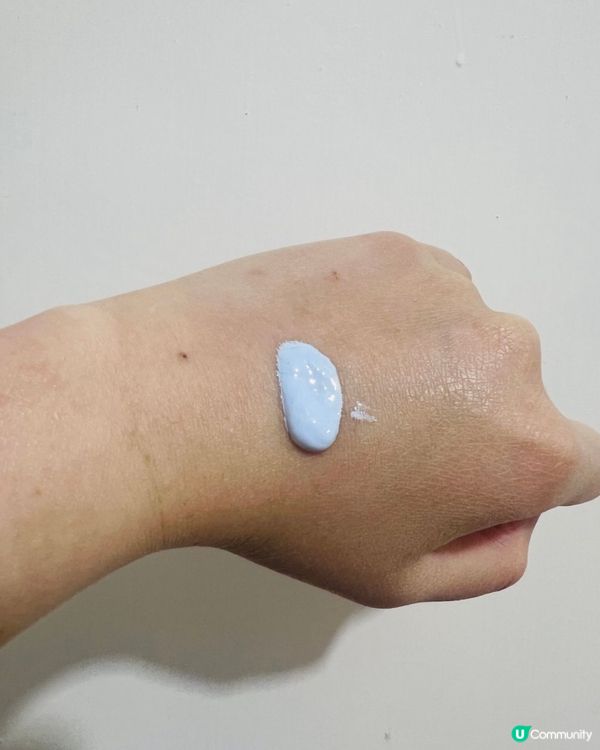 藍色底霜，打造水光肌！