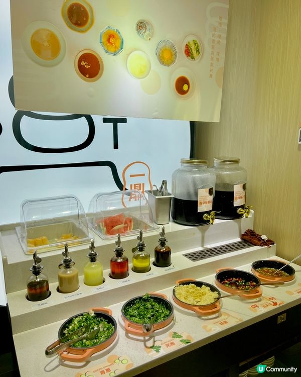 任飲台式飲品的台式火鍋 