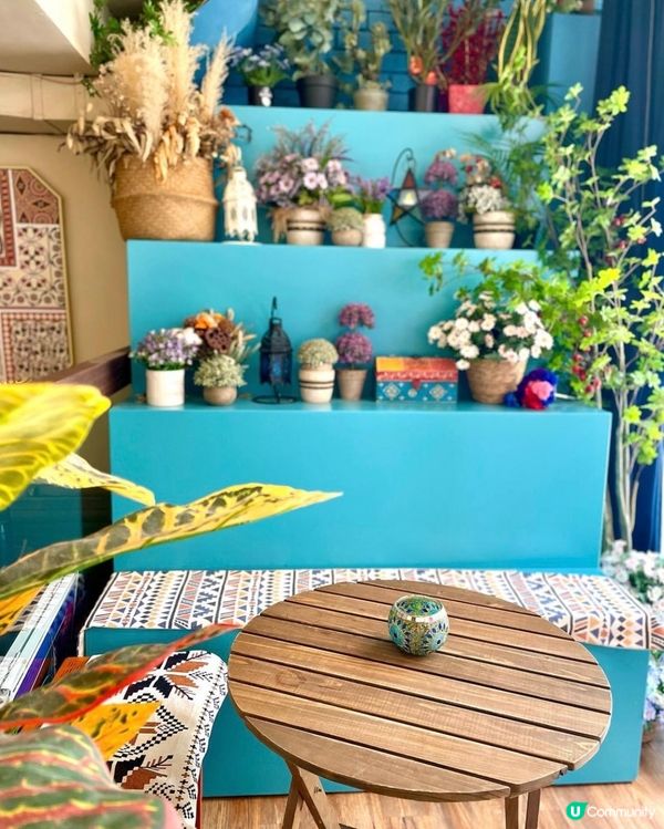 鬧市中尋找到寧靜的角落，店內裝飾充滿着異國風情，感覺暫時去了...