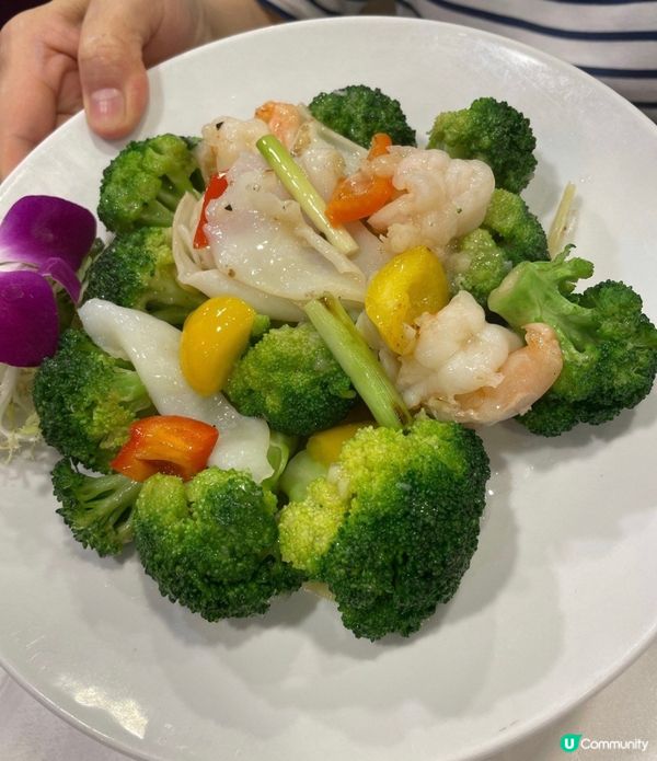 好耐都冇一家人到酒樓食飯，今日就決定去到位於佐敦新新酒樓食晚...