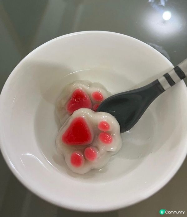 這款貓爪湯圓，有花生、奶黃、香芋等味道選擇，很易煑，又好吃！...