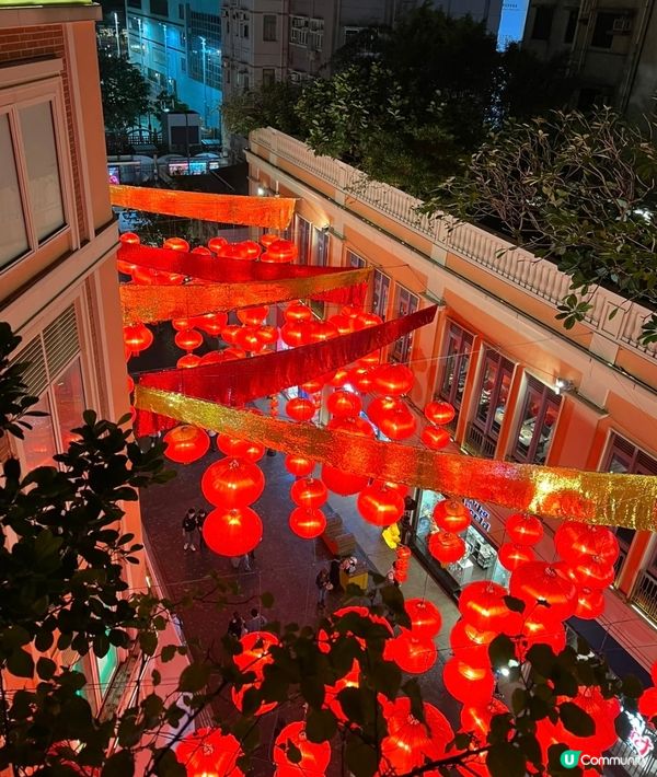 利東街的春節燈籠又掛上啦～