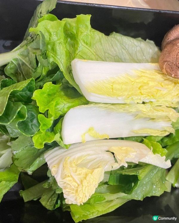 今日朋友帶我去位於荃灣大鴻輝中心（常滿百家菜）食火鍋加點心放...