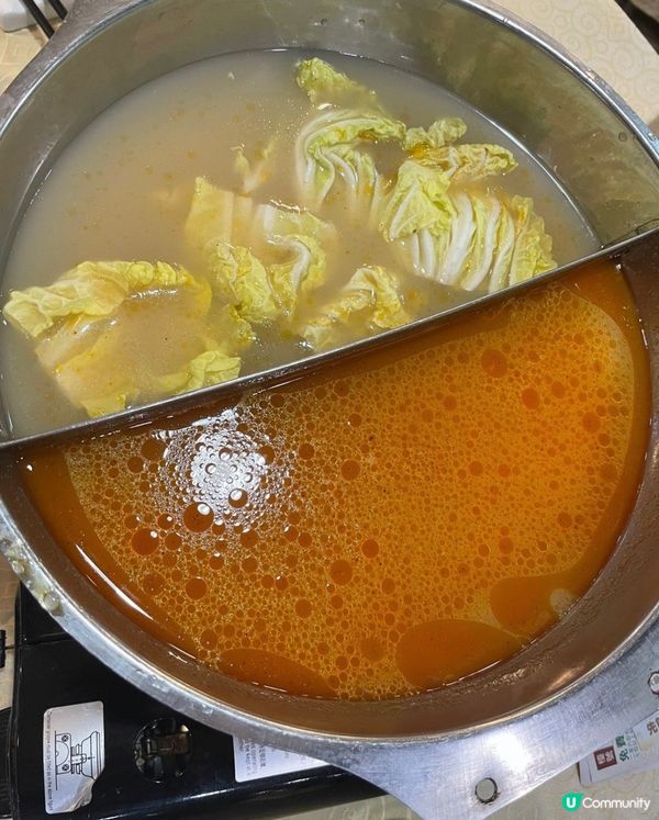 今日朋友帶我去位於荃灣大鴻輝中心（常滿百家菜）食火鍋加點心放...