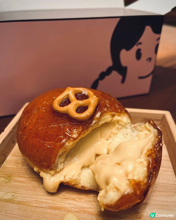 #甜品控必試買三送一🍩 焦糖脆面爆餡流心冬甩