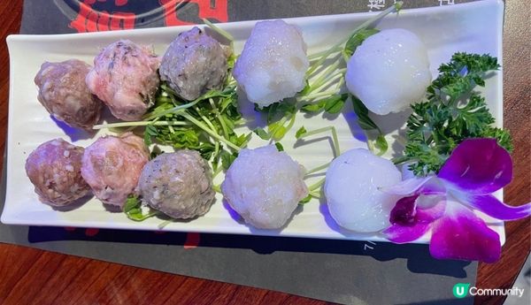 一家四口到灣仔杜老誌食晚餐，喜歡這裏装修很有懷舊