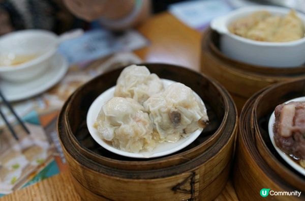 一大早同屋企人去飲茶，呢幾款點心特別好吃，一於同大家推介下～