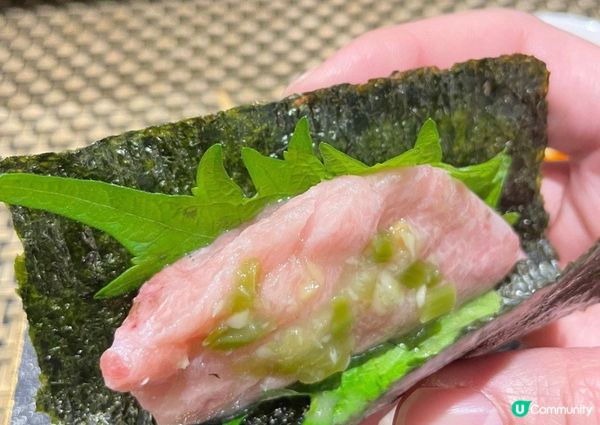 壽司有金目鯛、池魚、深海池魚、赤魚、鮫鰈魚和牡丹蝦，深海池魚...