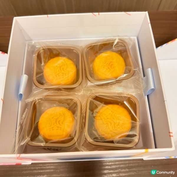 麗思卡爾頓酒店迷你蛋黃奶黃月餅🥮