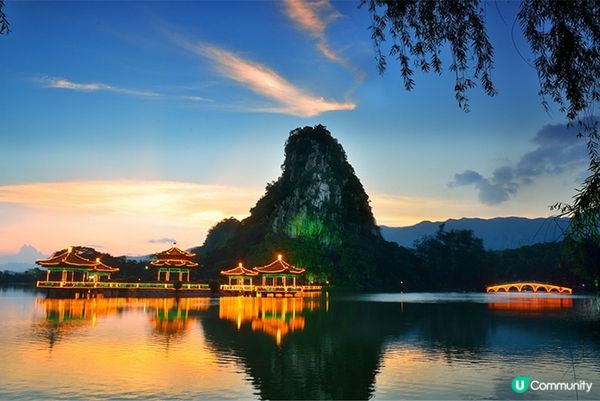 肇慶?七星岩，夜晚好靚，有射燈