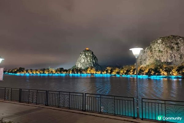 肇慶?七星岩，夜晚好靚，有射燈