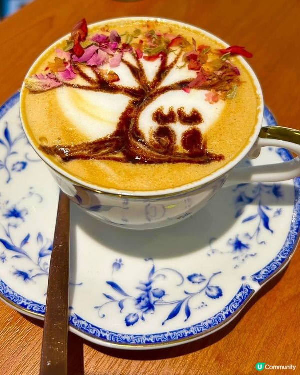 ☕️打卡必備！玫瑰花瓣咖啡🌹
