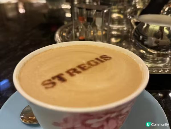 1.  倫敦人瑞吉下午茶☕️！環境一流🤩服務超讚👍🏻！