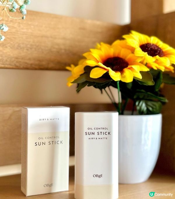 韓國人氣美妝品牌OBgE推出的控油清爽防曬棒就非常適合在又熱...