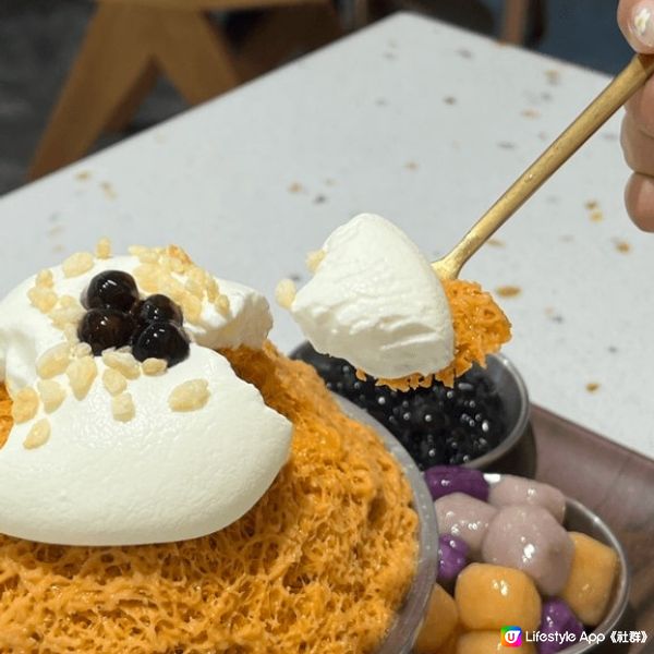 香港人氣刨冰店合集🍧 | 限定開心果味／日本生牛奶冰／鮮奶麻糬冰