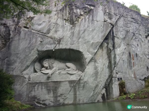 瑞士垂死獅子像