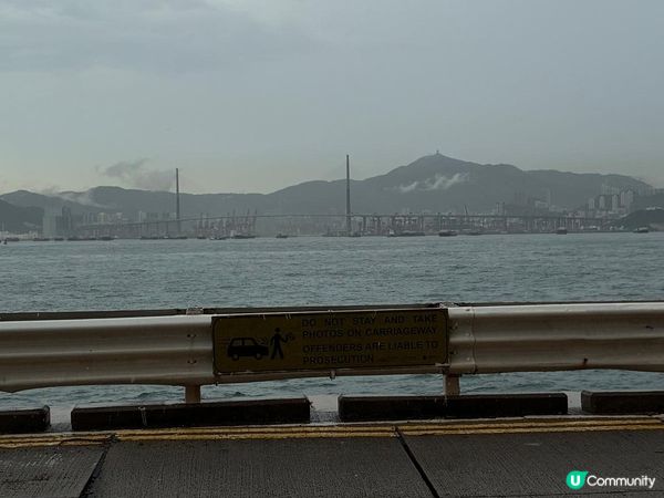 堅尼地城海傍